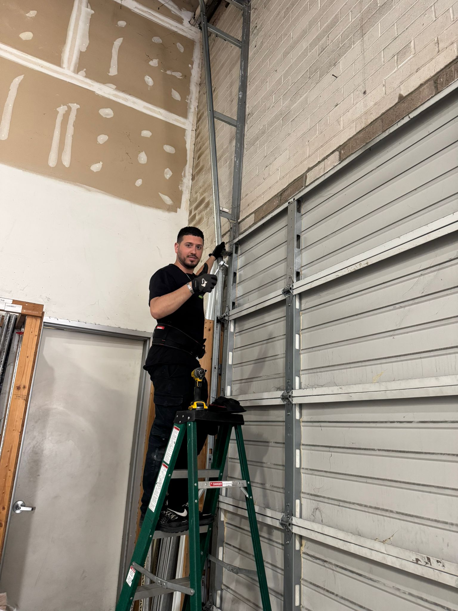 Garage door job photo 1